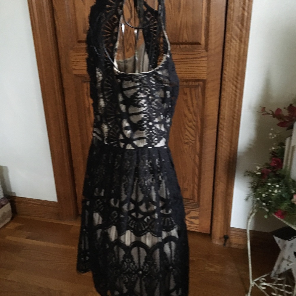 Trixxi little black dress size with lace NWOT - Picture 6 of 8